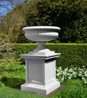 Large Georgian Pedestal