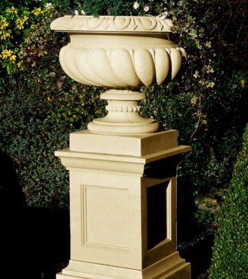 27 inch Queen Anne Pedestal